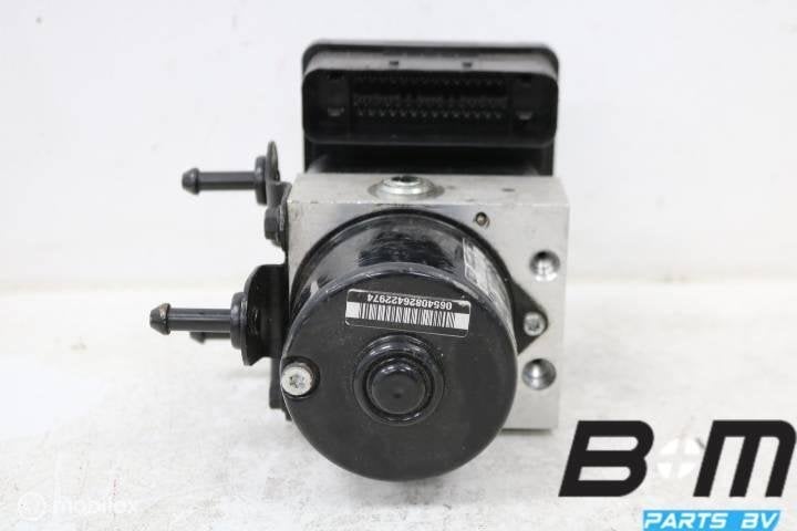 ABS pomp met module VW Golf 5 1K0614517AF, Gebruikt