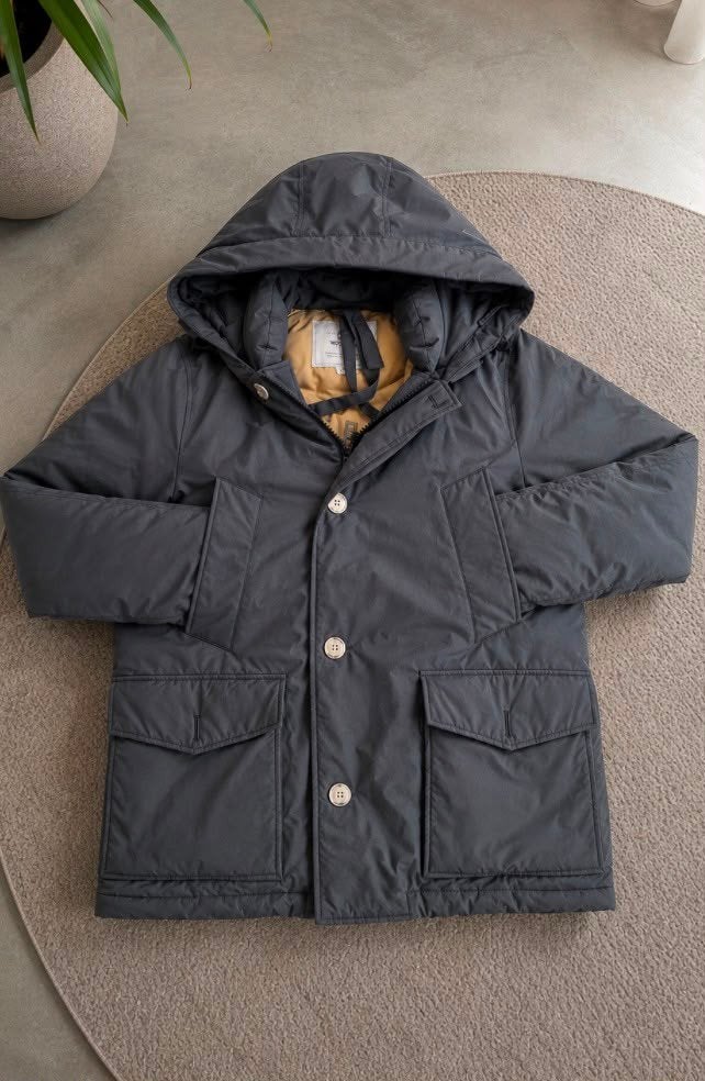 Grijze Woolrich winterjas unisex maat M, Kleding | Heren, Jassen | Winter, Maat 48/50 (M), Ophalen of Verzenden, Zo goed als nieuw