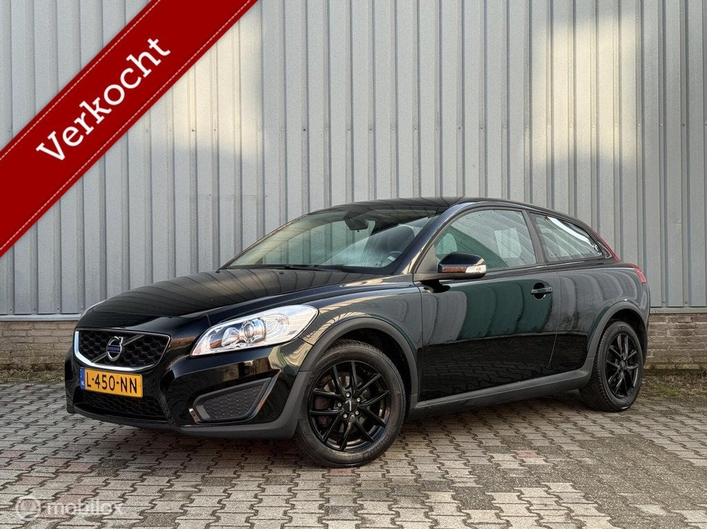 Volvo C30 2.0 Momentum | Climate Control | PDC | BT, Auto's, Volvo, Stof, Zwart, 4 cilinders, 4 stoelen