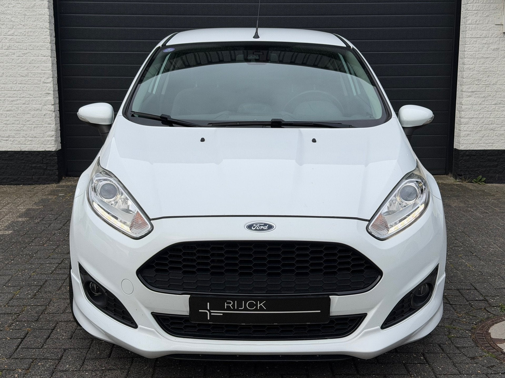 Ford Fiesta 1.0 EcoBoost Sport| Riem VV | Navi | Cruise | PD, Auto's, Ford, Voorwielaandrijving, Euro 5, Zwart, Origineel Nederlands