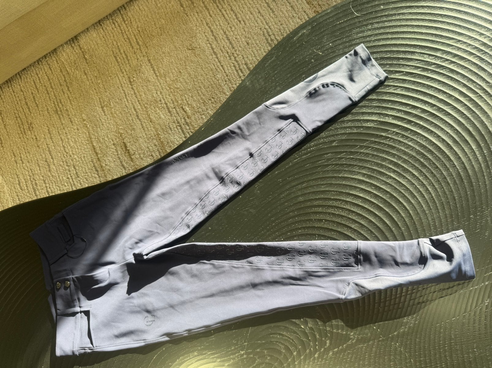Levique broek blauw met glitter maat M 65€, Ophalen of Verzenden, Nieuw