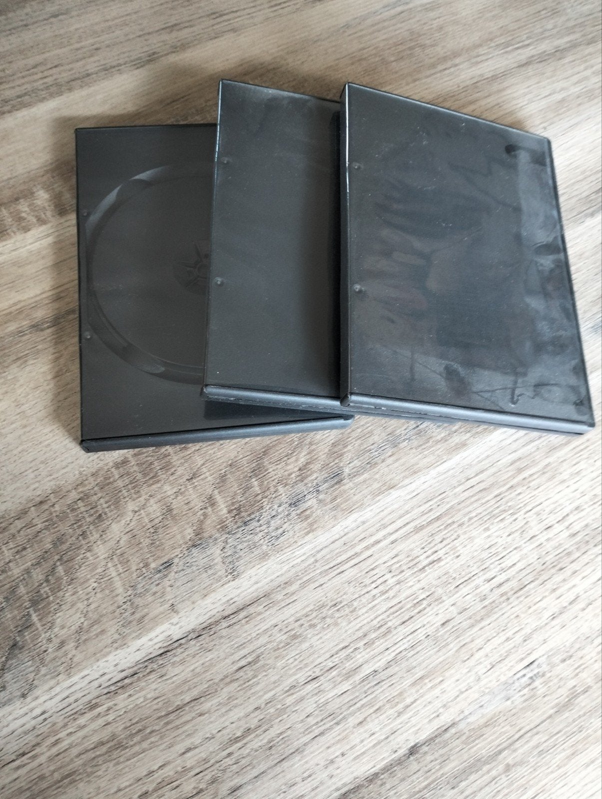 47 lege zwarte DVD/Blu-ray hoesjes, Cd's en Dvd's, Alle leeftijden, Ophalen, Gebruikt, Inclusief doosje