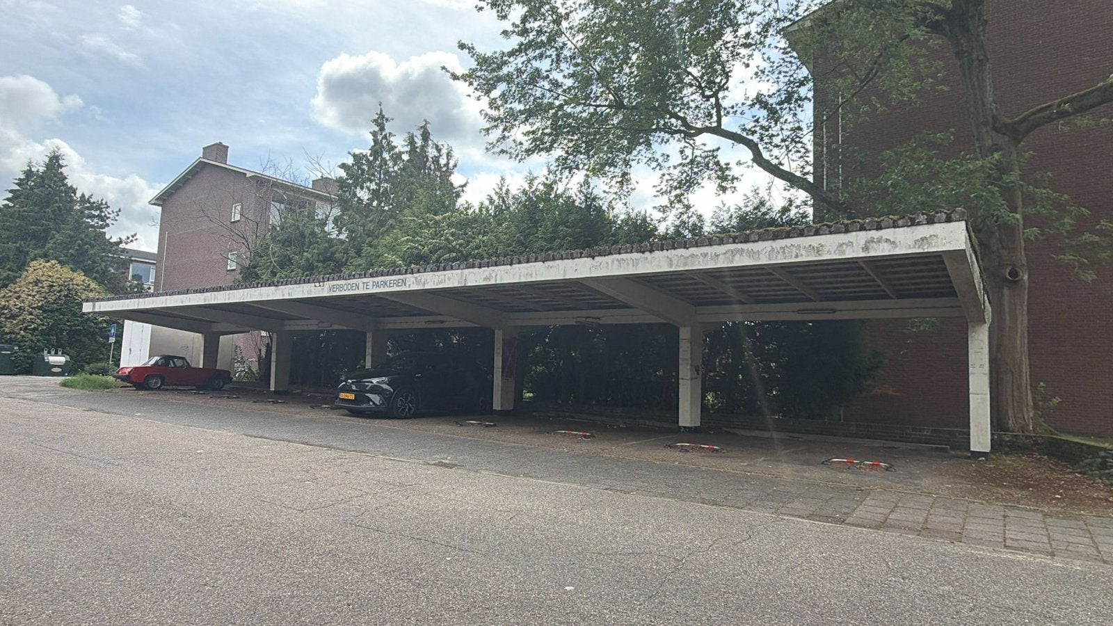 10 carports in Bussum, Ophalen of Verzenden, Zo goed als nieuw