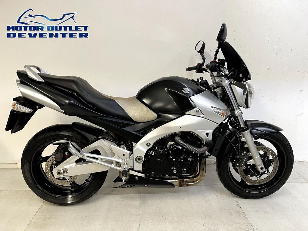 Hele mooie SUZUKI GSR 600 (bj 2007) GSR600, Motoren, Motoren | Suzuki, SUZUKI, 4 cilinders, Motorrijbewijs A, Bedrijf