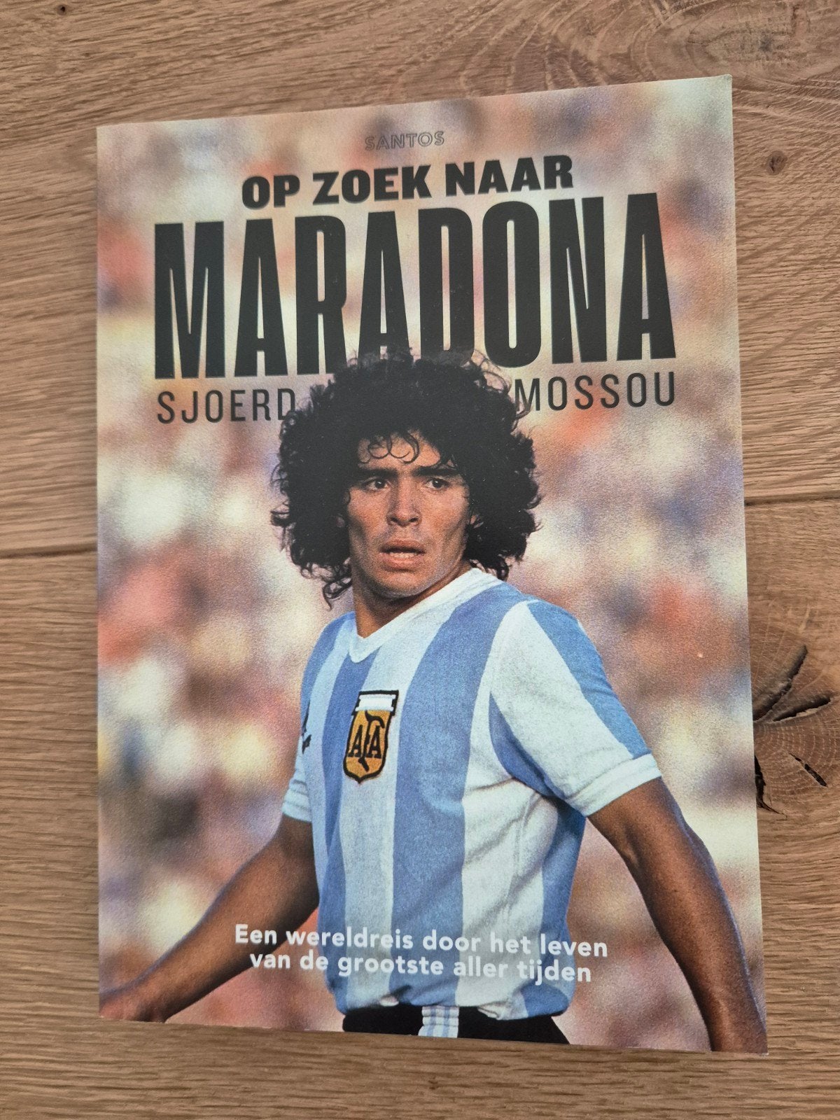 Op zoek naar Maradonma - Sjoerd Mossou, Boeken, Ophalen of Verzenden, Zo goed als nieuw, Sjoerd mossou, Balsport