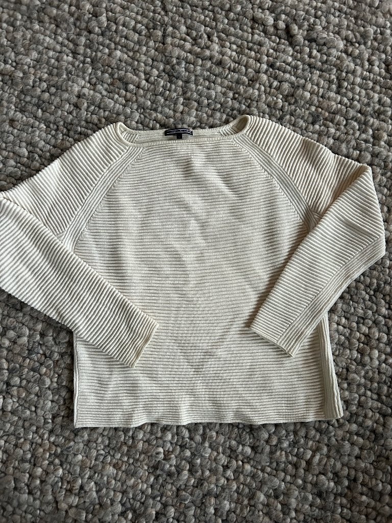 TOMMY HILFIGER nieuwstaat trui in maat S cremé, Kleding | Dames, Overige kleuren, Ophalen of Verzenden, Zo goed als nieuw, Maat 36 (S)