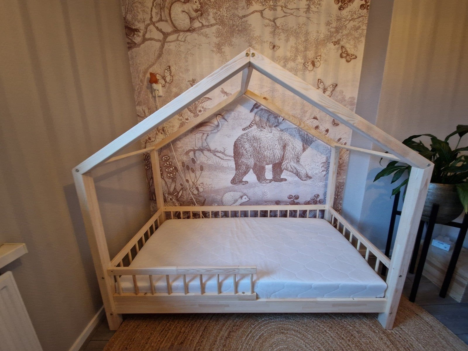 Kinder bedhuisje Bella 80x160 + matras en bedhemeldoek, 70 tot 85 cm, Zo goed als nieuw, 160 tot 180 cm, Ophalen