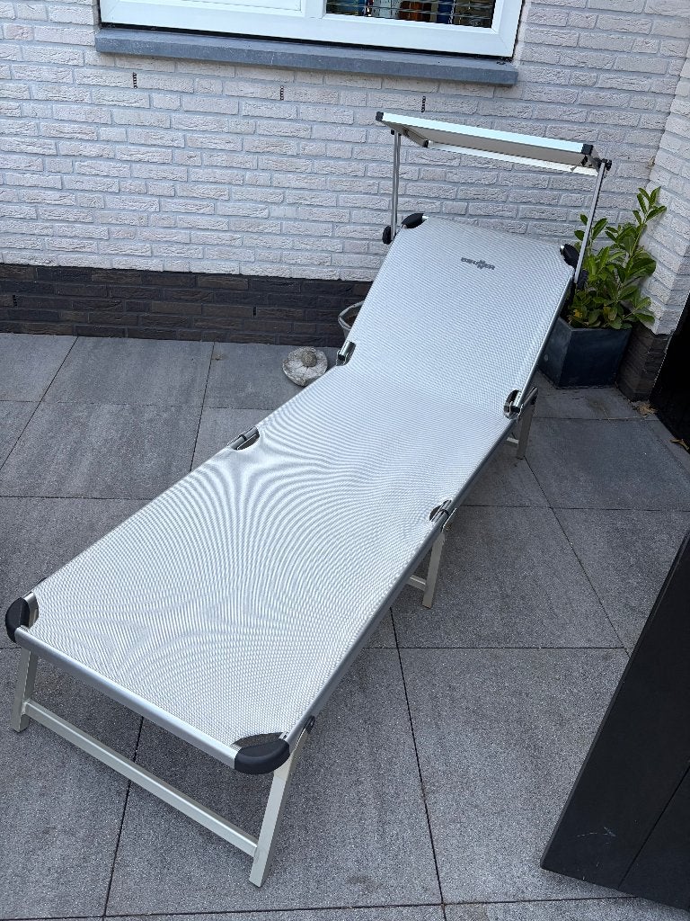 Ligbed met zonnedak, Tuin en Terras, Ophalen, Gebruikt, Aluminium, Verstelbaar