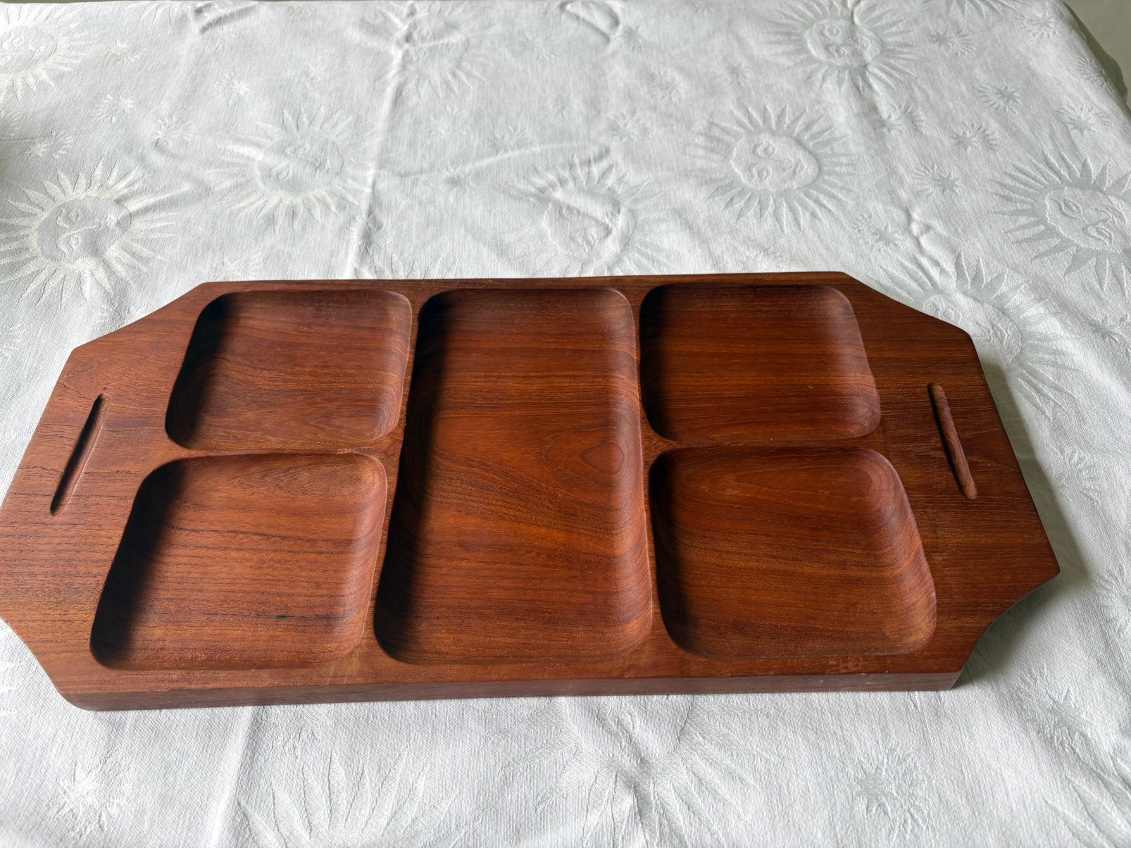 Houten hapjes plank  met vakjes, Verzenden, Hout, Snij-/serveerplank, Nieuw