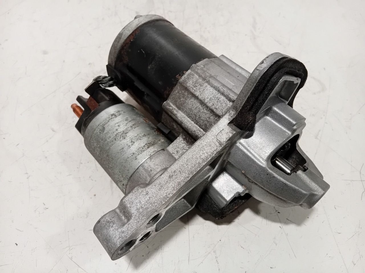 Startmotor Renault Clio, Onderdelen@venauto.nl, Gebruikt, Ettenseweg 76, 4706 PB Roosendaal, The Netherlands, Herkomst onderdeel bekend