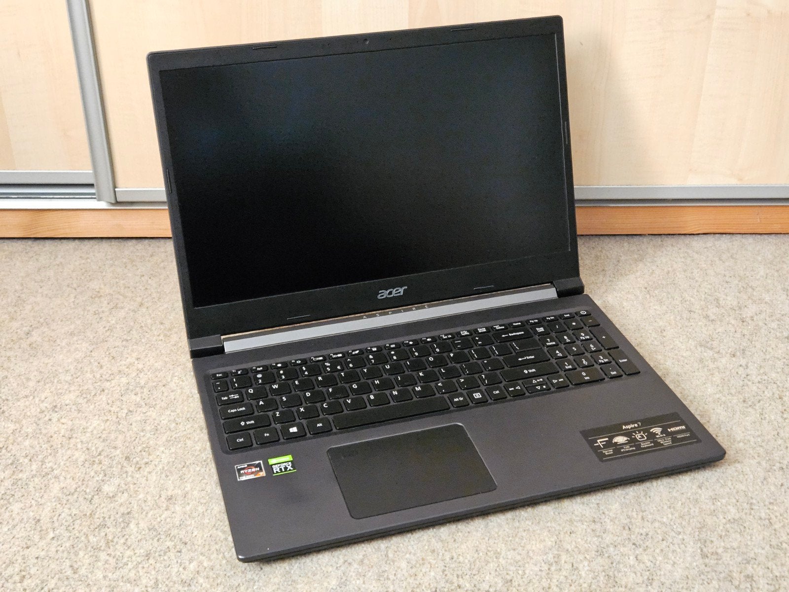 Acer Aspire 7 - Ryzen 7 + RTX 3050 Ti, Computers en Software, Met videokaart, 2 tot 3 Ghz, Zo goed als nieuw, Gaming