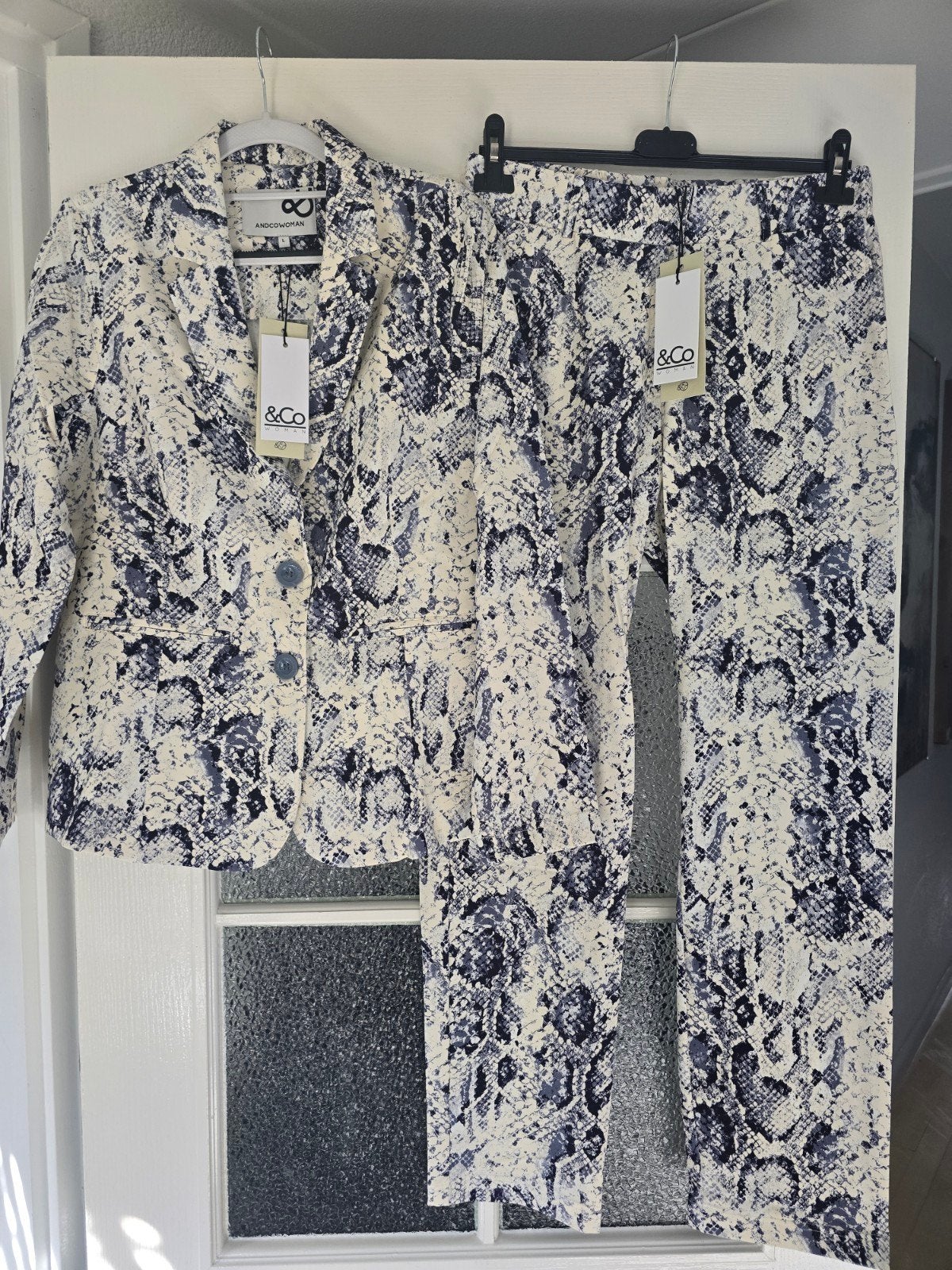 nieuw pak &co woman L blauw offwhite, Ophalen of Verzenden, Nieuw, Blauw