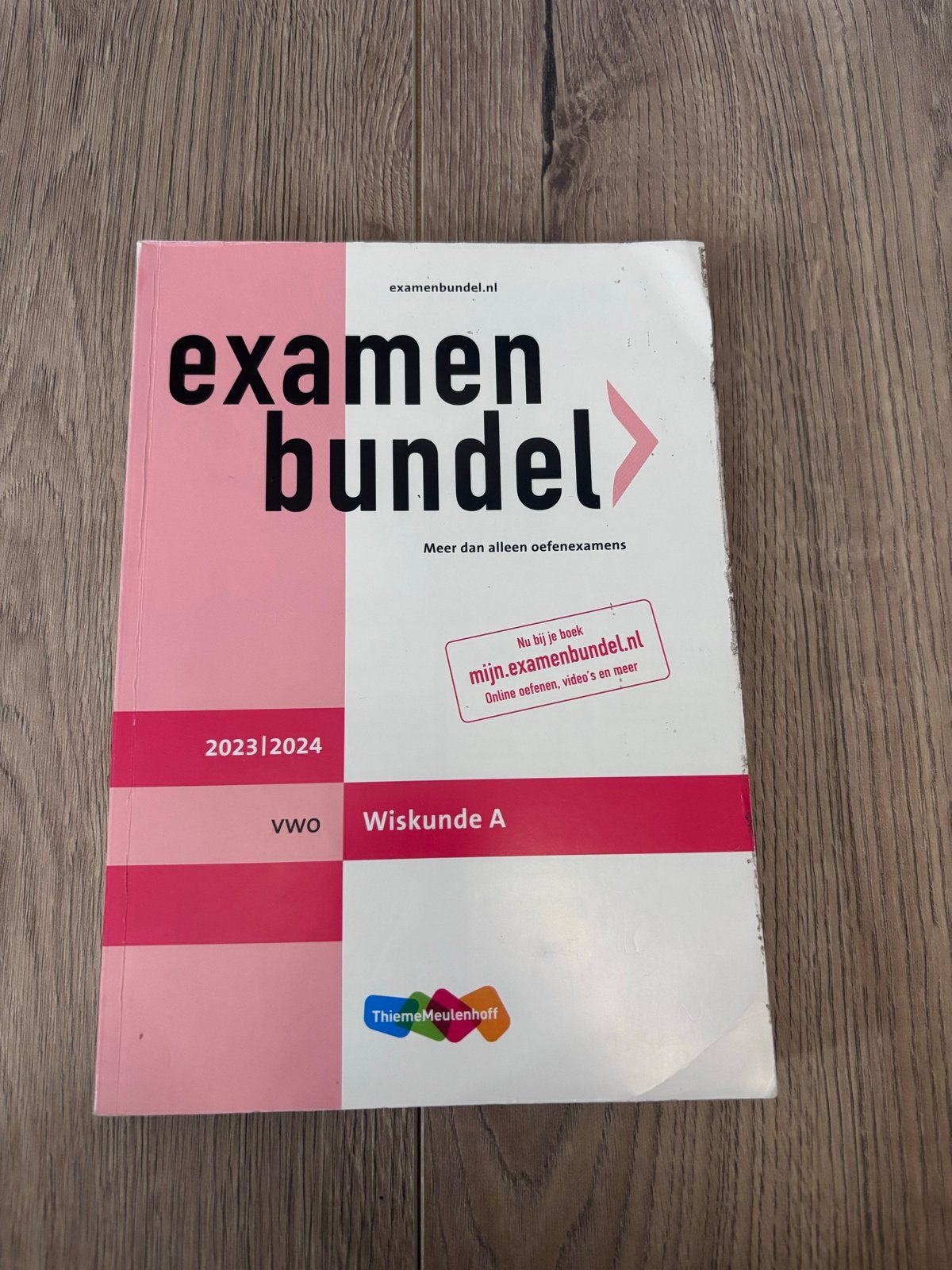 Examenbundel Wiskunde A VWO 2023/2024, Boeken, Schoolboeken, Ophalen of Verzenden, Zo goed als nieuw, VWO, Wiskunde A