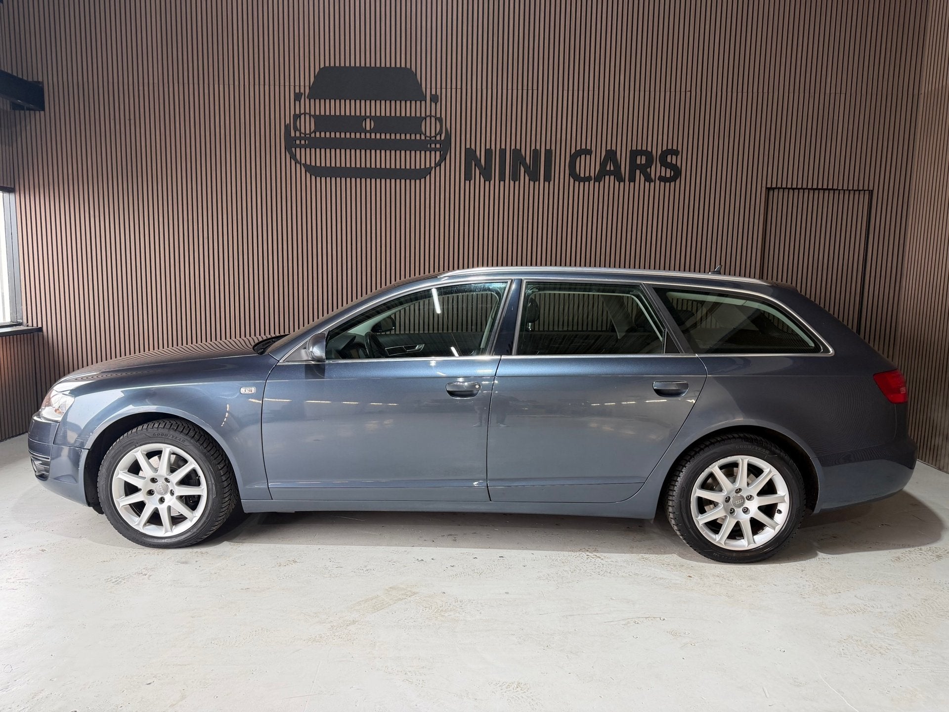 Audi A6 Avant 3.2 FSi quattro edition Volle uitvoering., Automaat, Gebruikt, 1715 kg, Automatische klimaatregeling