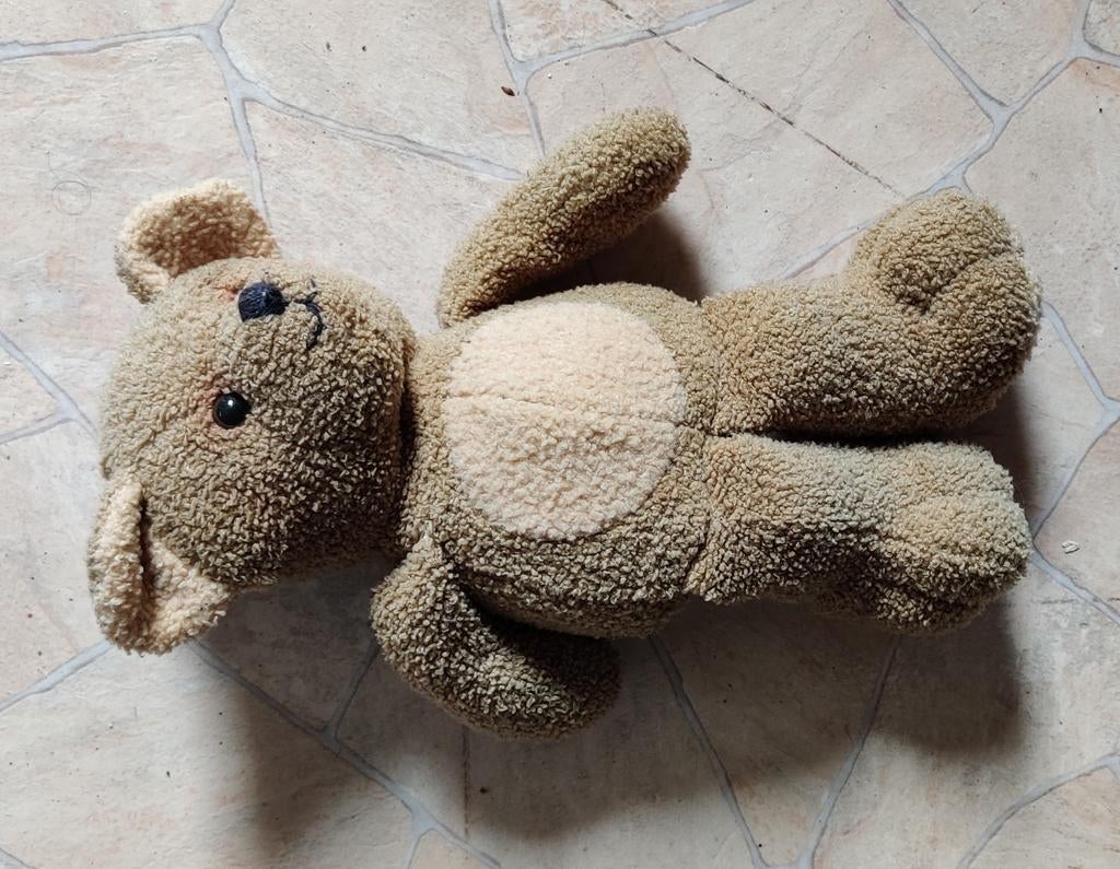 Lieve beer, Kinderen en Baby's, Speelgoed | Knuffels en Pluche, Ophalen of Verzenden, Zo goed als nieuw, Beer
