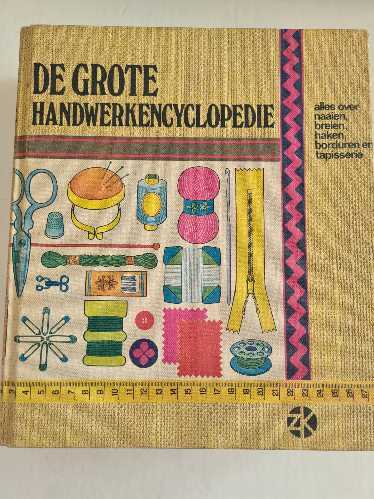 De Grote Handwerkencyclopedie - Naaien, Breien, Haken, Ophalen of Verzenden, Los deel, Overige onderwerpen, Onbekend