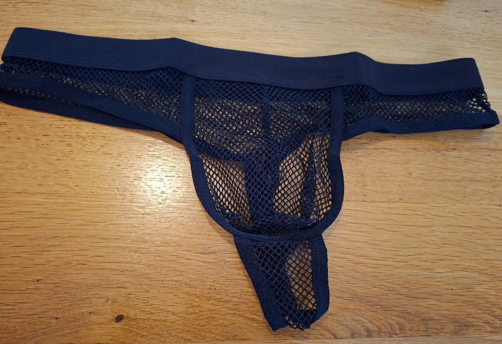 Heren string - Zwart visnet maat L, Kleding | Heren, Ondergoed, Verzenden, Zwart, Onbekend, Overige typen