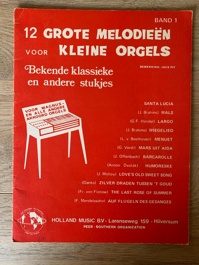 2 orgelboeken: '12 Grote Melodieën' & 'Mijn Eerste Orgelboek, Ophalen of Verzenden, Gelezen, Instrument