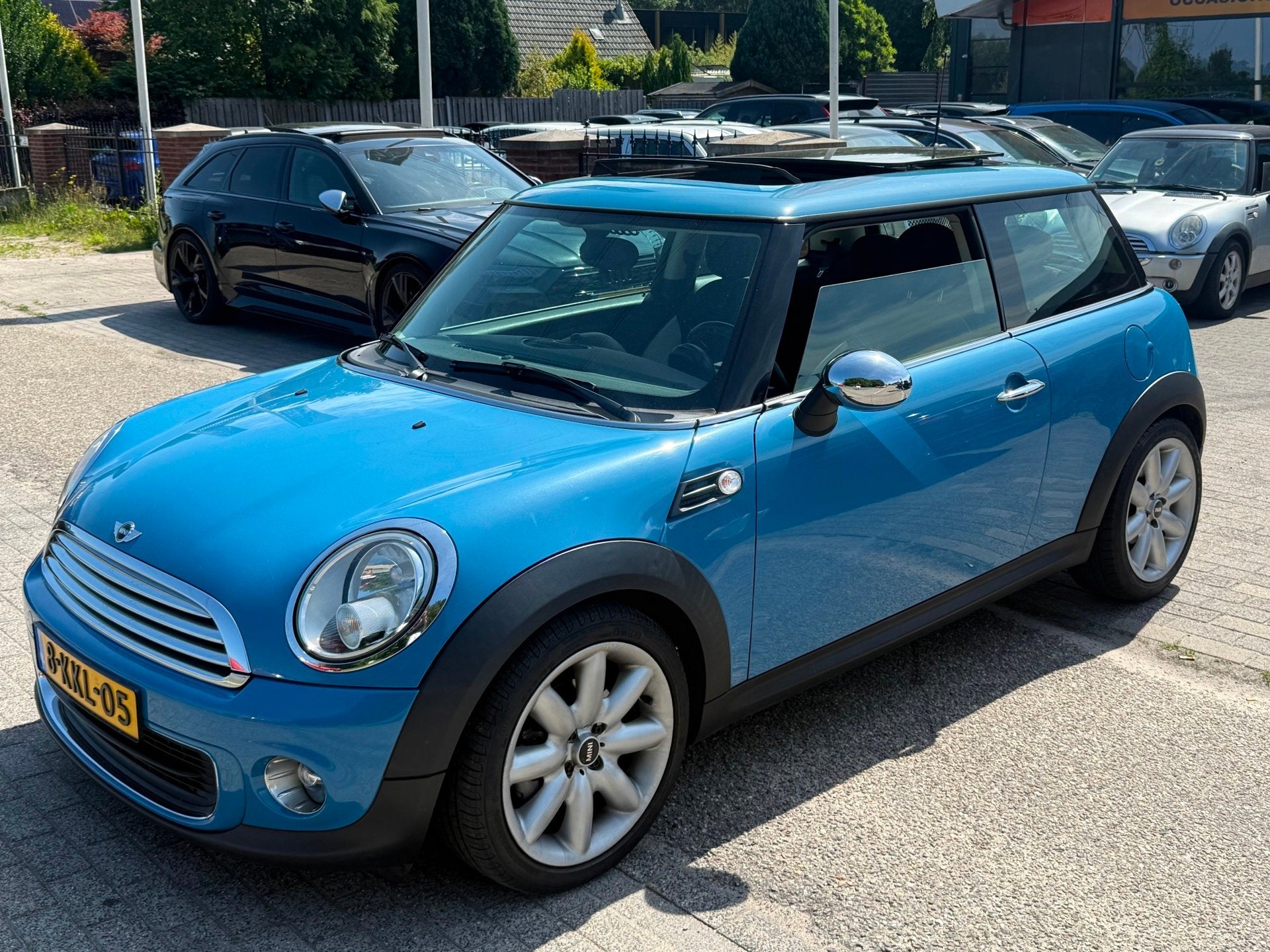 Mini Mini 1.6 One Holland Street PANO/NAVI/APK 3-6-2027/ZEER, Auto's, Voorwielaandrijving, Automatische klimaatregeling, Gebruikt