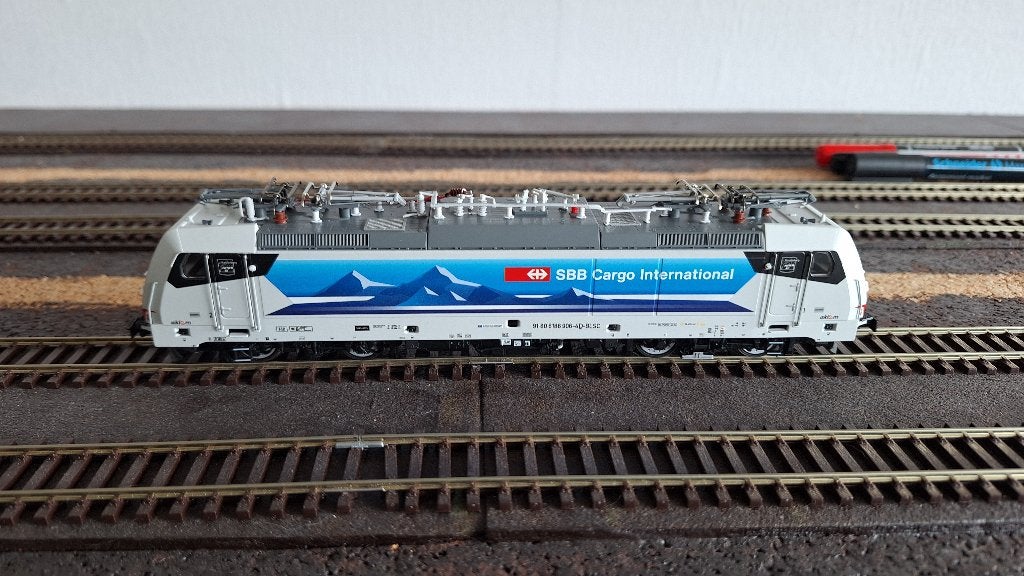 Roco SBB Railpin BR186, Ophalen of Verzenden, Zo goed als nieuw, Roco, Gelijkstroom