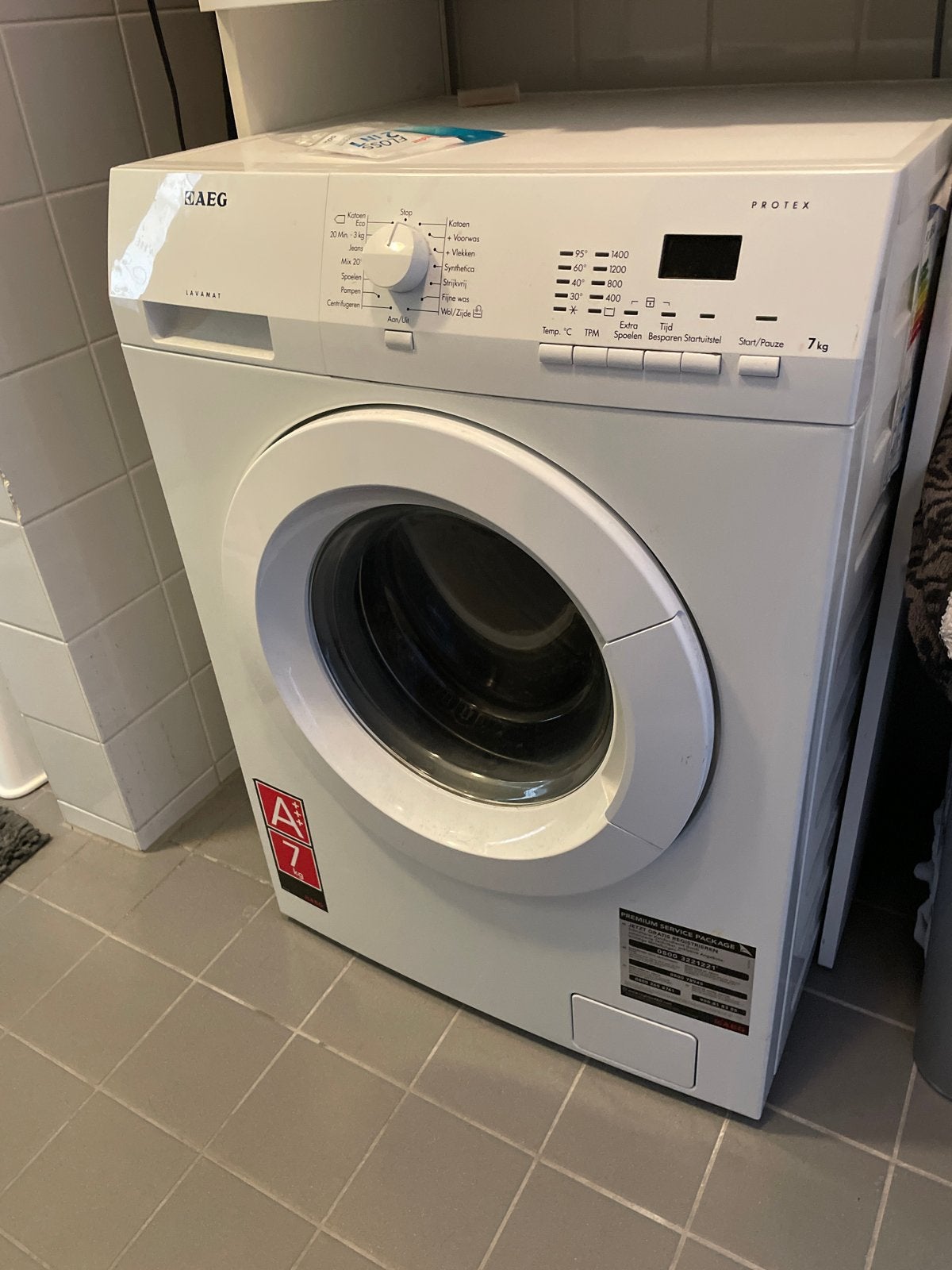AEG Lavamat Protex 7kg Wasmachine  gebruikte staat, Ophalen, Zo goed als nieuw, 85 tot 90 cm, 1200 tot 1600 toeren