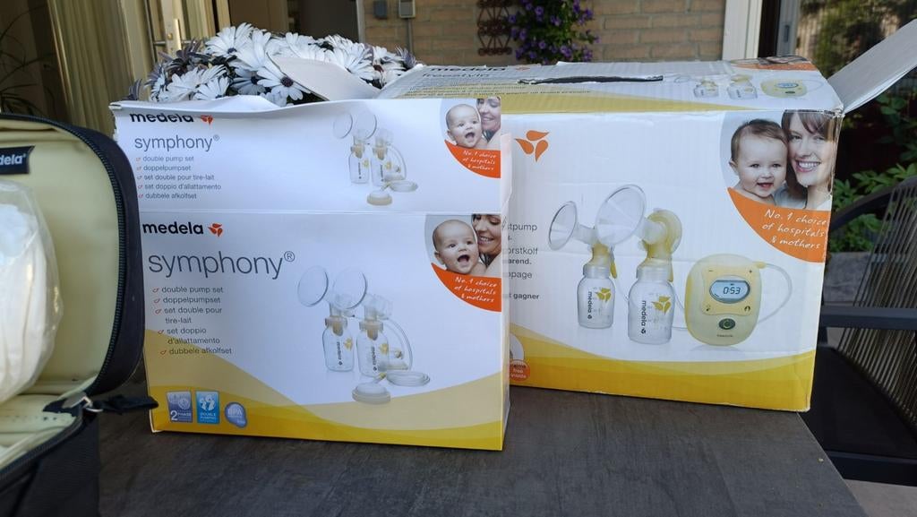 Medela Symphony dubbele elektrische borstkolf met accessoire, Kinderen en Baby's, Kinderspulletjes, Ophalen of Verzenden