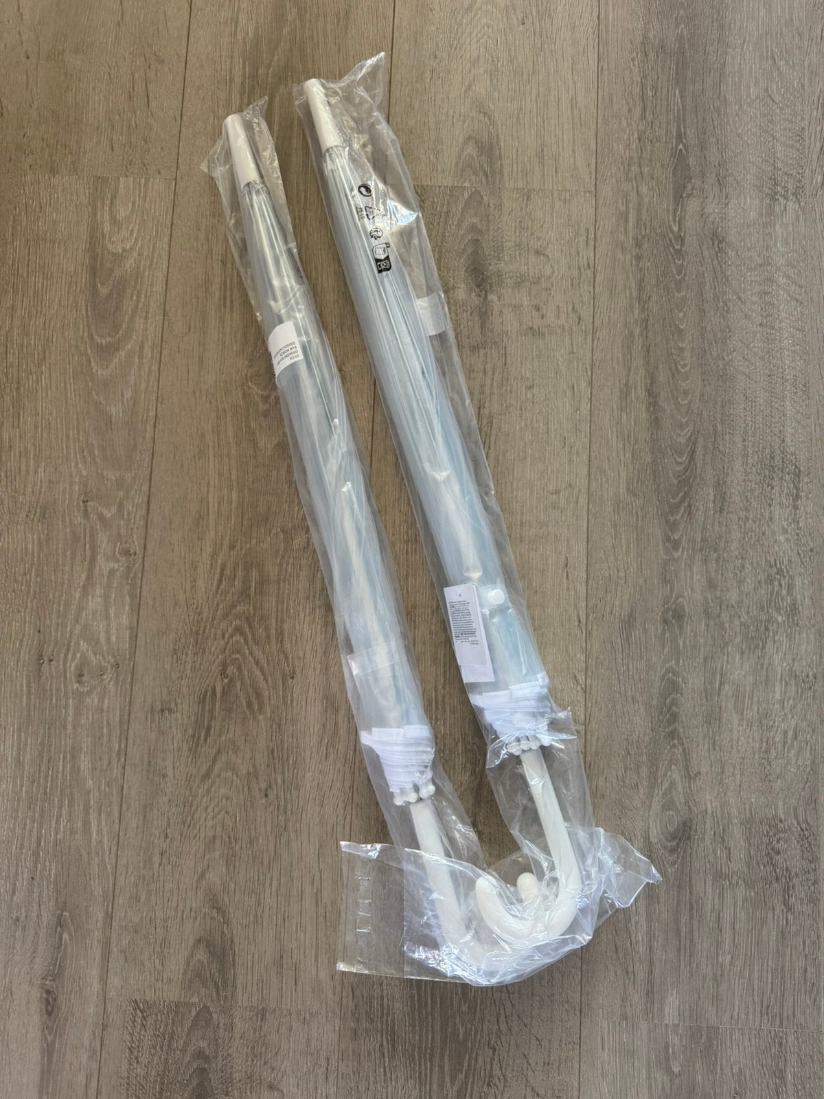 2 splinternieuwe doorzichtige witte paraplu’s van H&M, Ophalen, Transparant, Nieuw, Wit