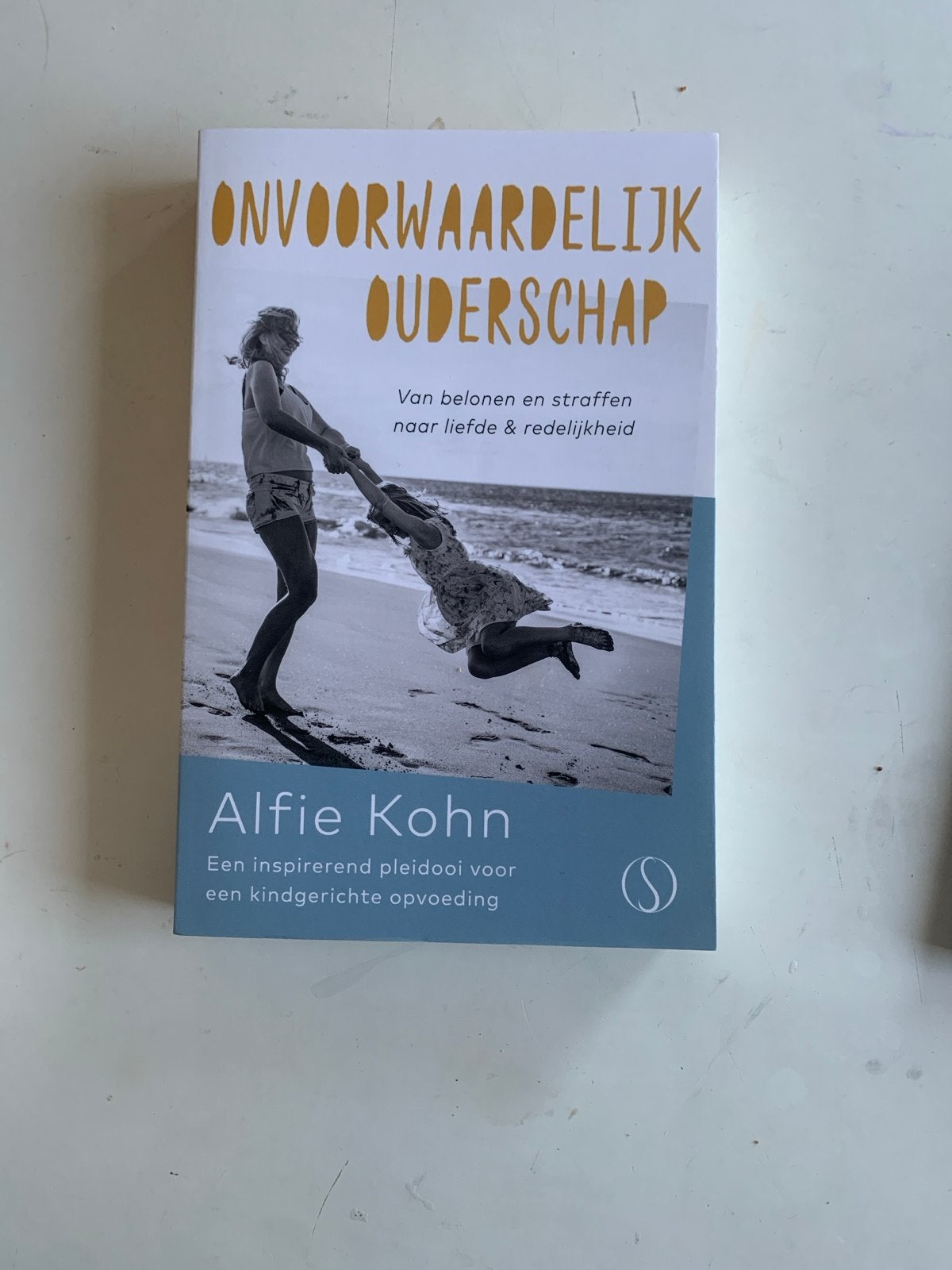 Onvoorwaardelijk Ouderschap - Alfie Kohn, Boeken, Ophalen of Verzenden, Gelezen, Opvoeding tot 6 jaar