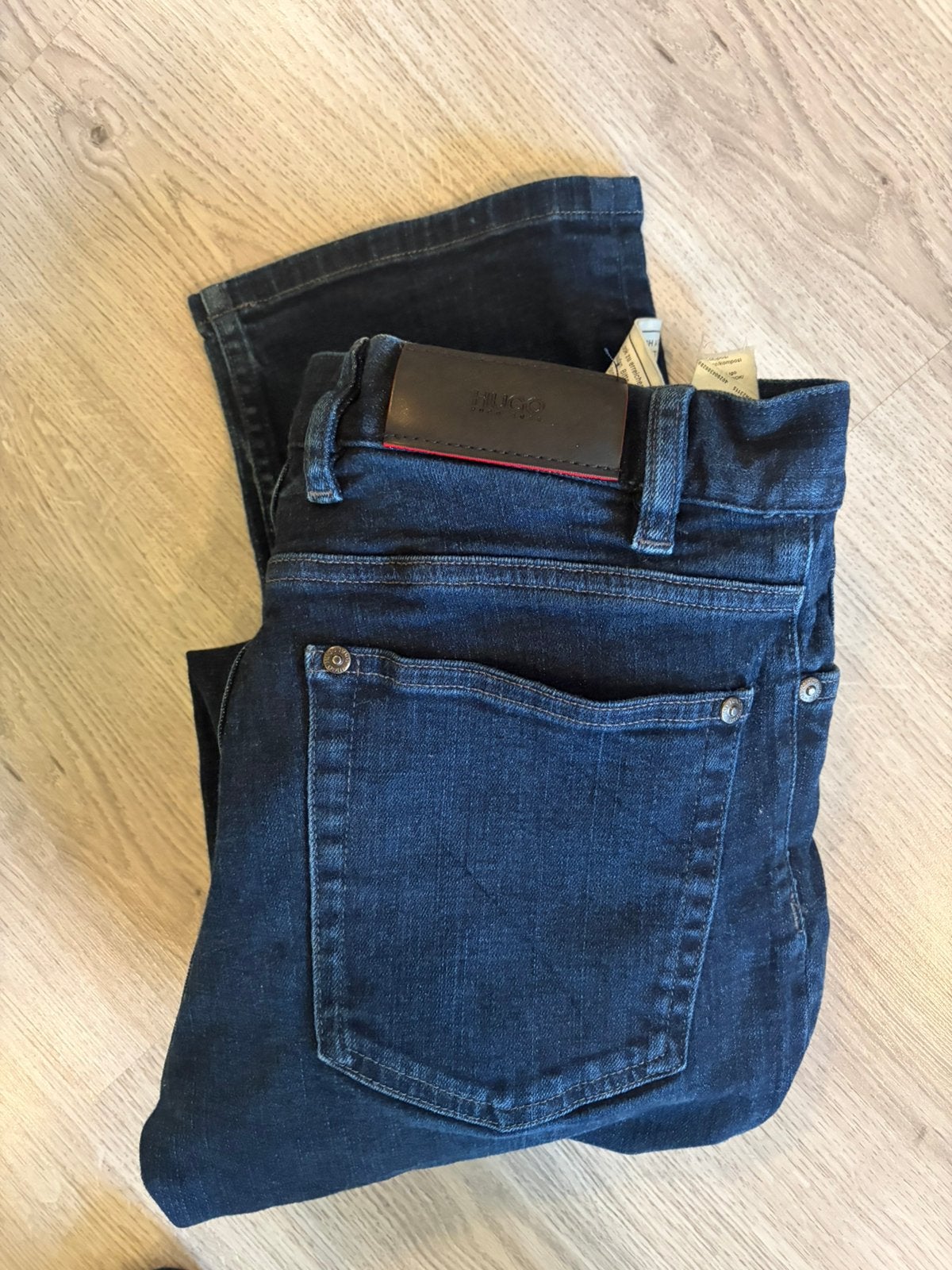 Hugo Boss Maat W30 L34 🟢, Ophalen of Verzenden, Zo goed als nieuw, Blauw, W32 (confectie 46) of kleiner