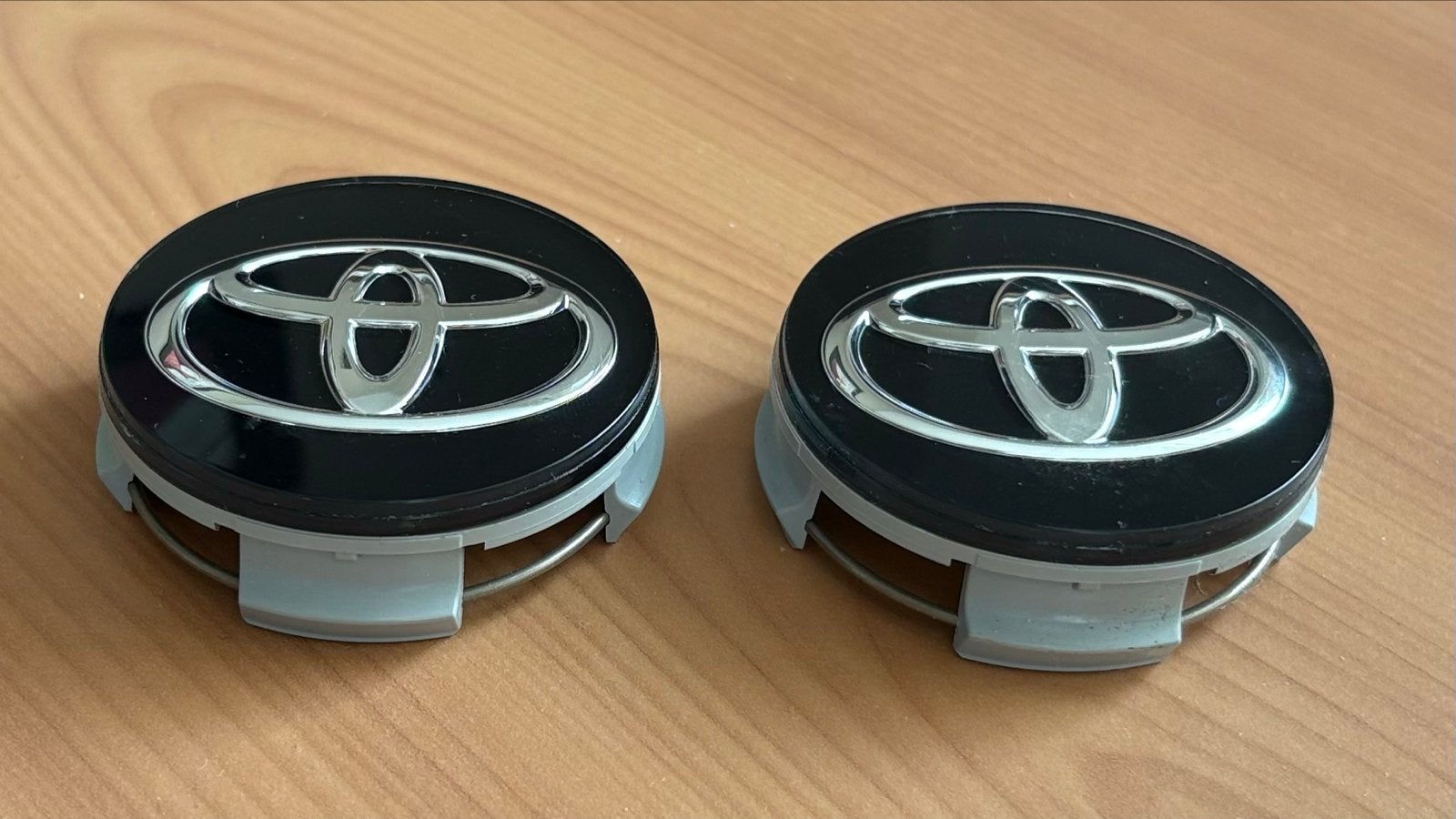 Nieuwe Toyota naafdoppen 52 mm, Auto diversen, Ophalen of Verzenden, Nieuw