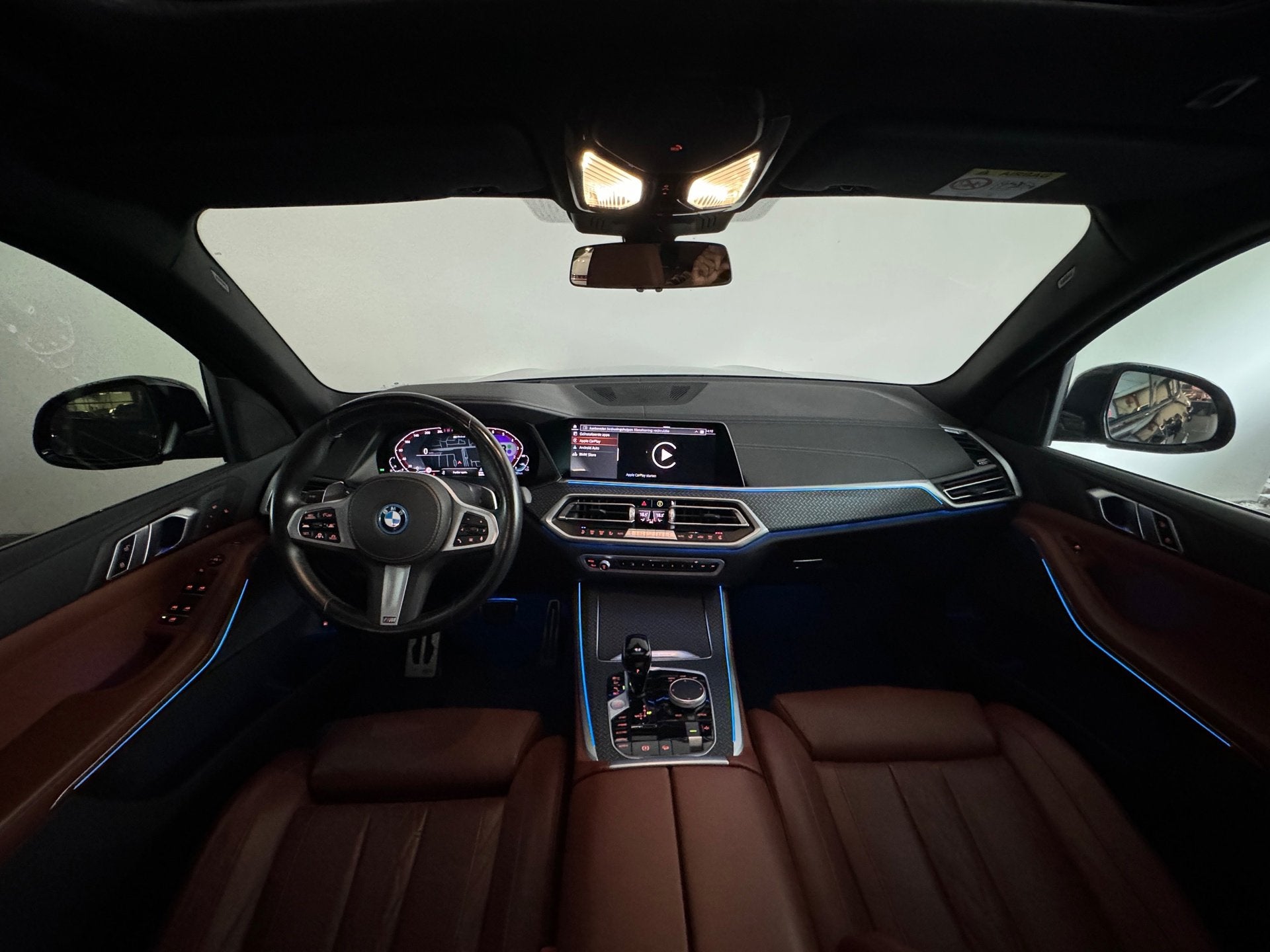 BMW X5 XDrive45e High Executive M Sport Pano|Trekhaak|4W-bes, Auto's, Dealer onderhouden, Gebruikt, 394 pk, Zwart