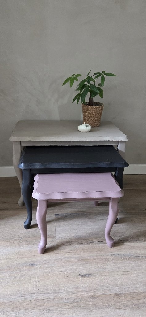 3 gerestylede Queen Ann tafeltjes, Ophalen, Minder dan 45 cm, Queen Ann klassiek barok, 55 tot 75 cm