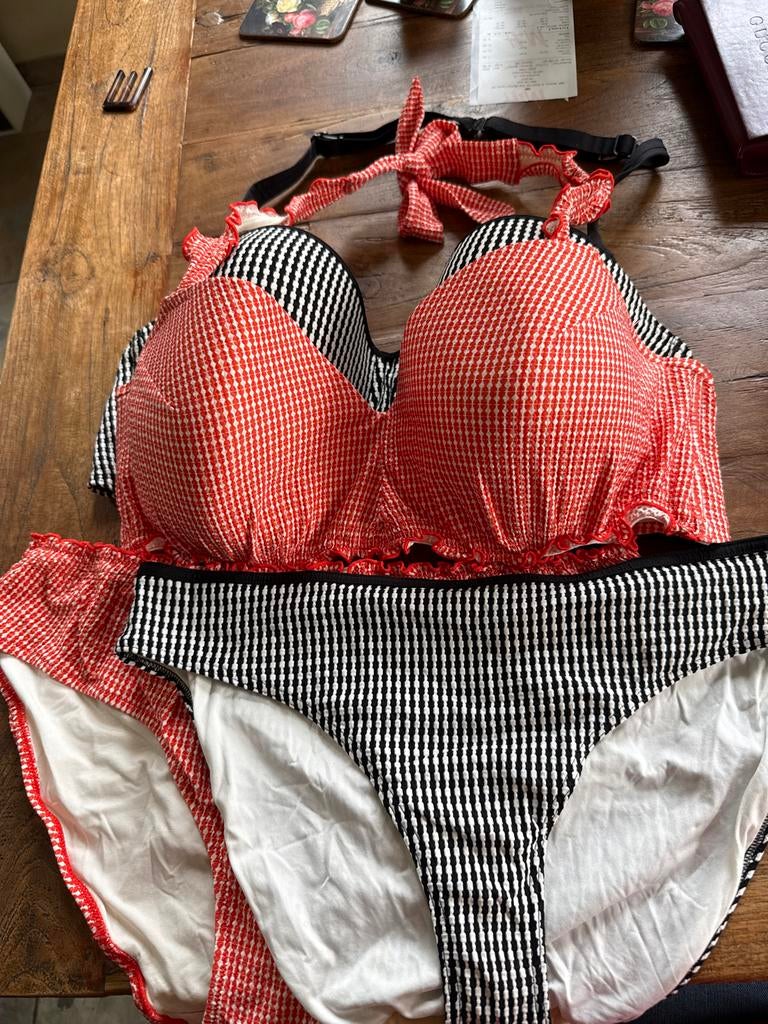 Marlies Dekkers & Prima Donna bikini, maat XXL - 90E, Ophalen of Verzenden, Zo goed als nieuw, Rood, Bikini