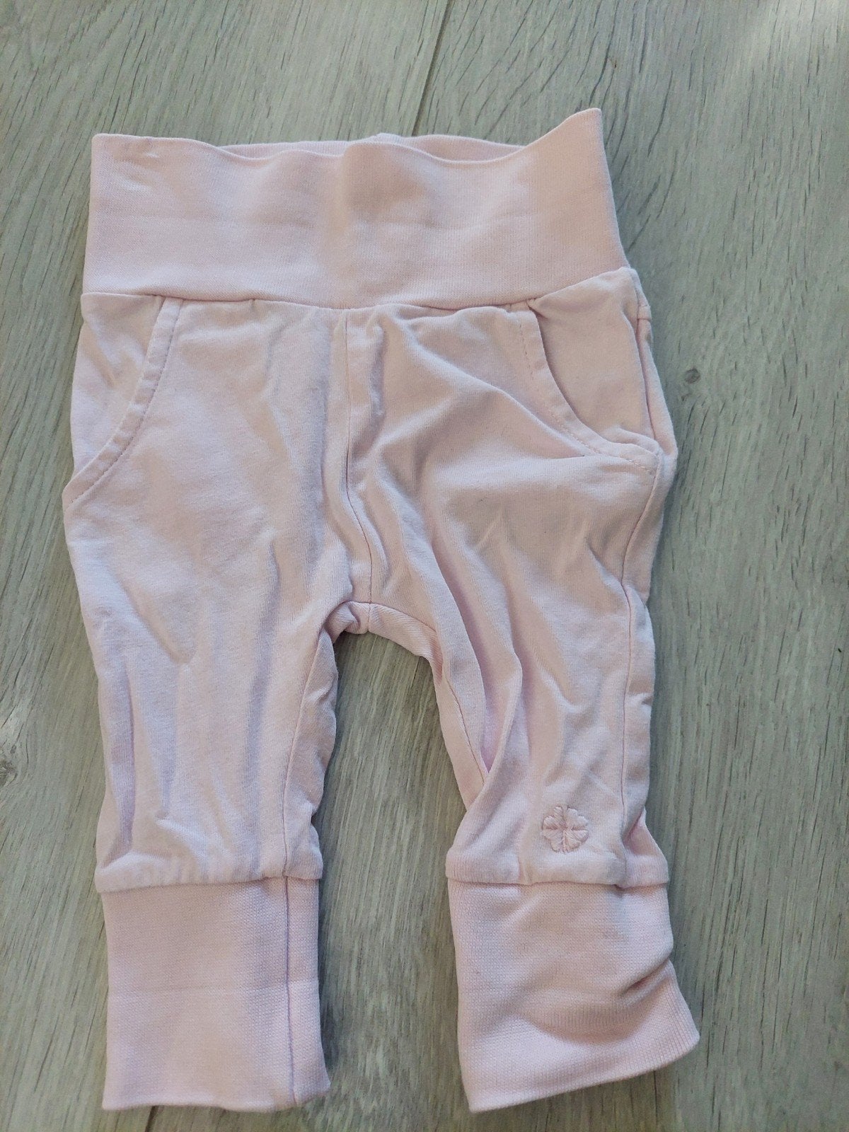 Roze broekje van Noppies, maat 50, Kinderen en Baby's, Broekje, Zo goed als nieuw, Noppies, Verzenden