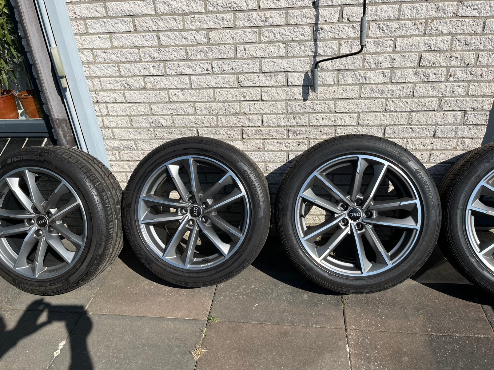 Te koop audi sport 19inch velgen met zomerbanden, Velg(en), 235 mm, Zomerbanden, Ophalen