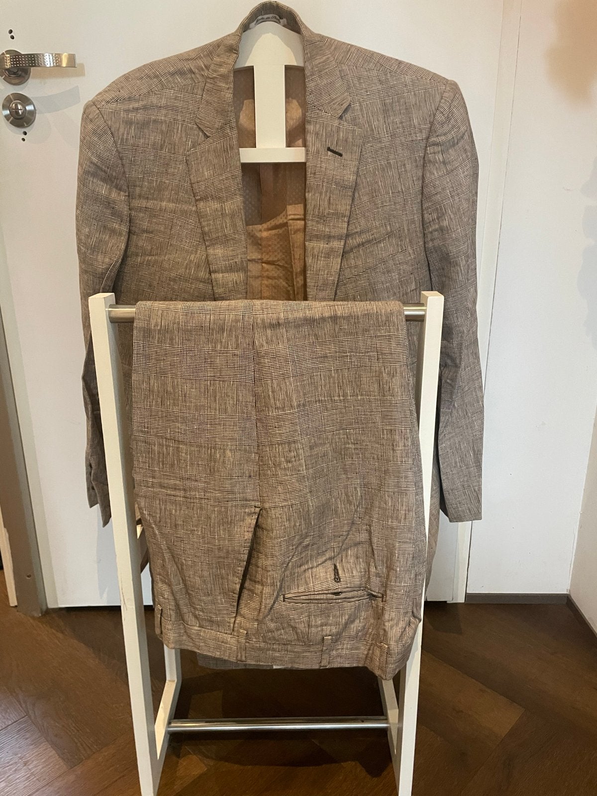 Pal Zileri Linnen Kostuum - Maat 52/54 (L), Kleding | Heren, Ophalen of Verzenden, Zo goed als nieuw, Maat 52/54 (L), Beige