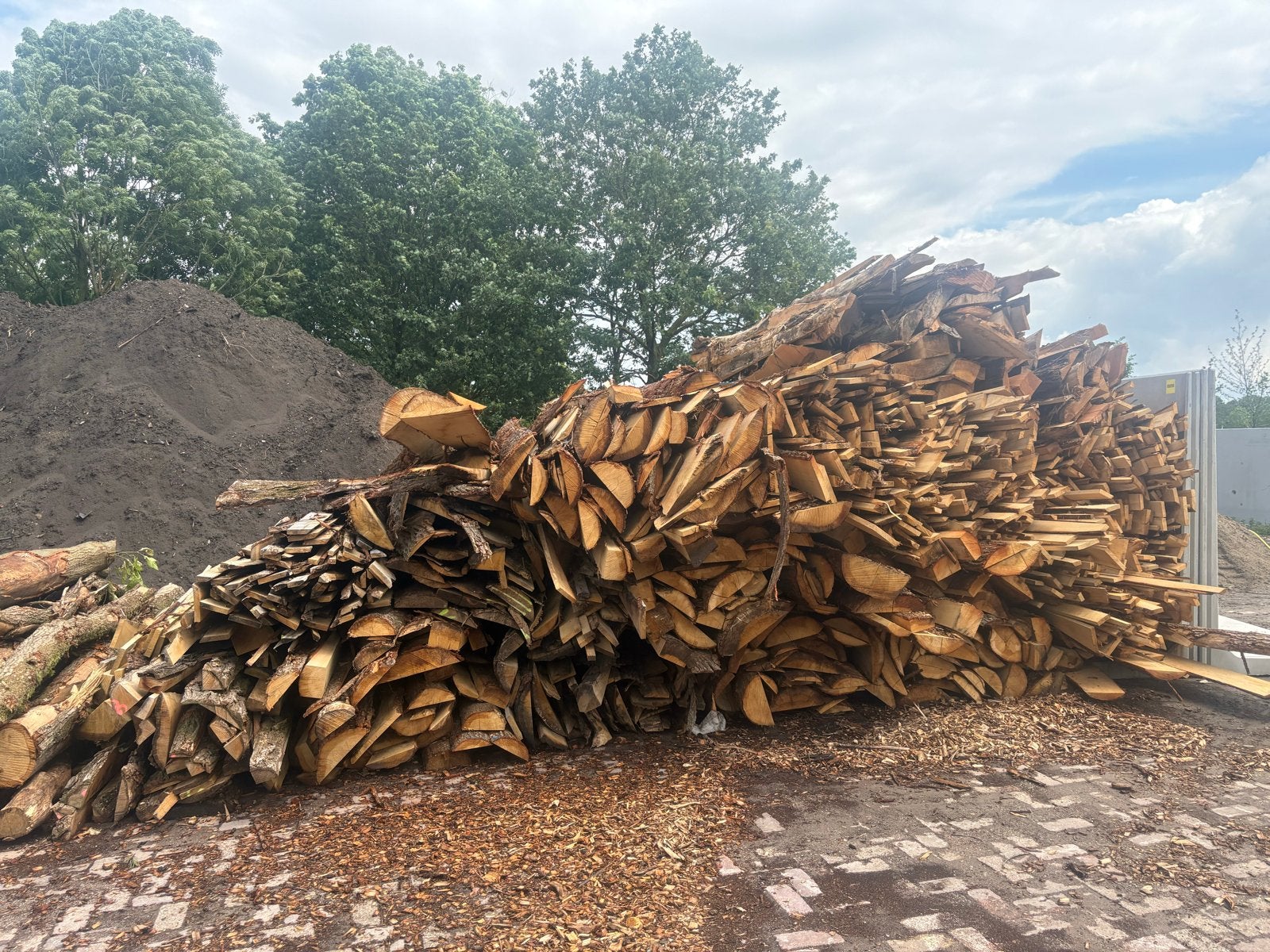 Partij 3 meter eiken brandhout van zagerij, Minder dan 3 m³, Ophalen, Overige houtsoorten
