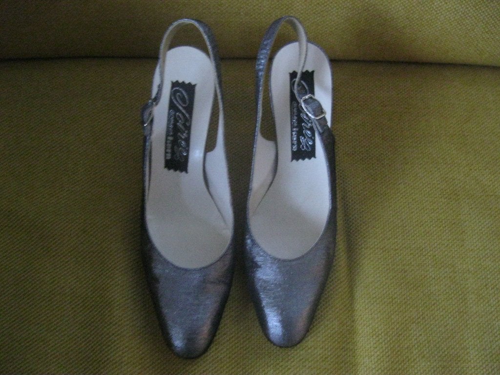 Soirees by Walter Kern zilverkleur pumps:mt 38, Kleding | Dames, Soirees By Walter Kern, Overige kleuren, Dansschoenen, Ophalen of Verzenden