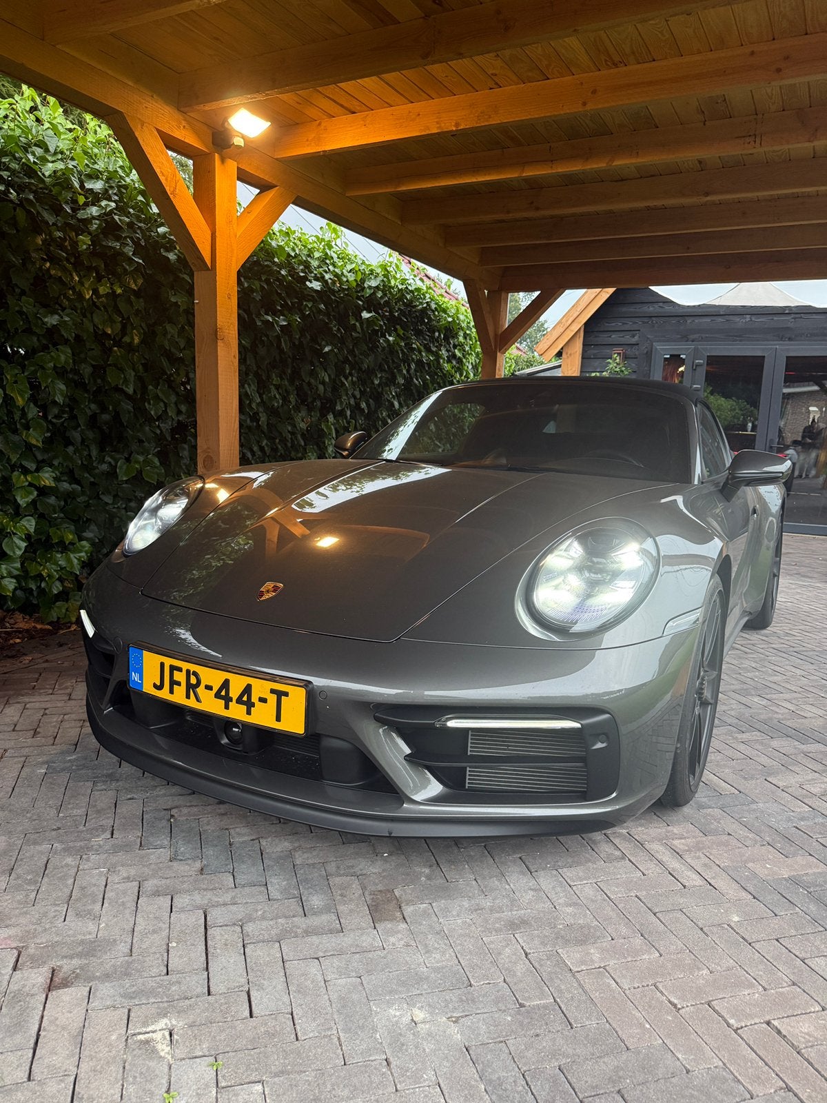 Porsche 911 3.0 480PK PDK 2023 Grijs 6000km ALS NIEUW!, Dealer onderhouden, Zwart, 4 stoelen, Leder