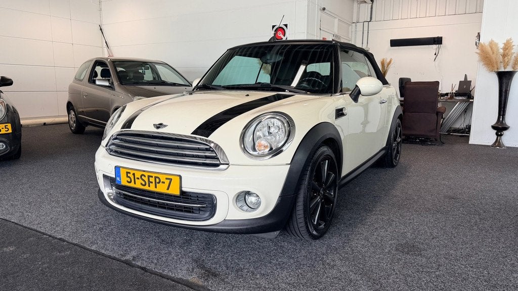 Mini Cabrio 1.6 Cooper Pepper, Airco, Stoelverwarming, Nieuw, Euro 5, Gebruikt, Zwart, 4 cilinders