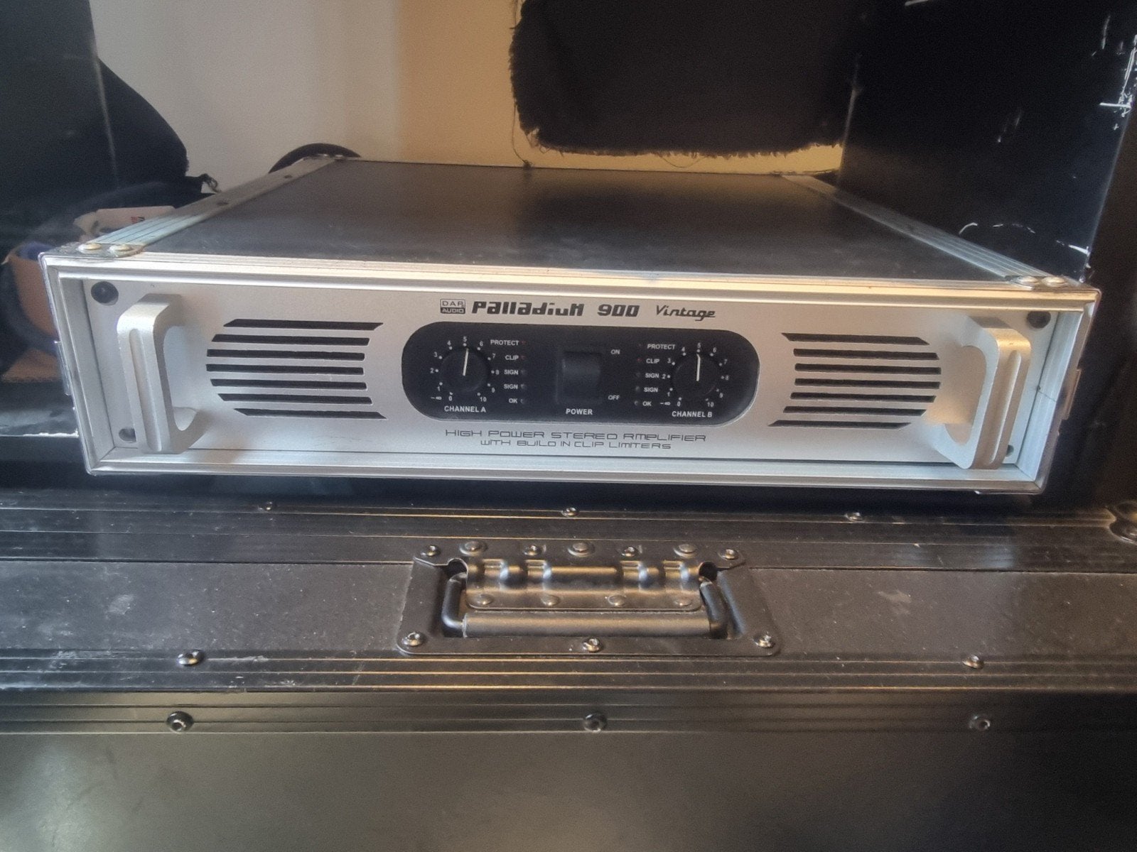 dap palladium 900 in flicht case, Muziek en Instrumenten, Ophalen, Zo goed als nieuw, 1000 watt of meer, P.A.