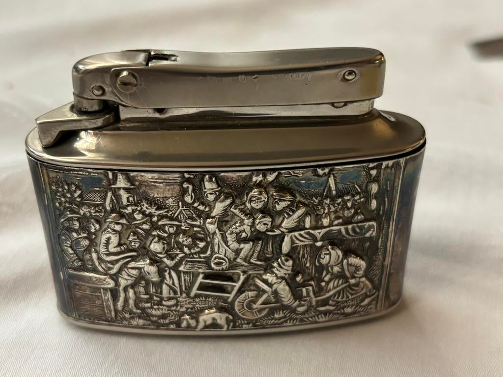 MYLFLAM Diplomat vintage aansteker, Verzamelen, Ophalen of Verzenden, Gebruikt, Aansteker