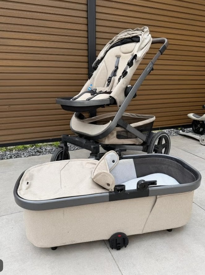 Joolz Geo³ Mono Sandy Taupe Kinderwagen, Kinderen en Baby's, Kinderwagens en Combinaties, Gebruikt, Verstelbare duwstang, Combiwagen