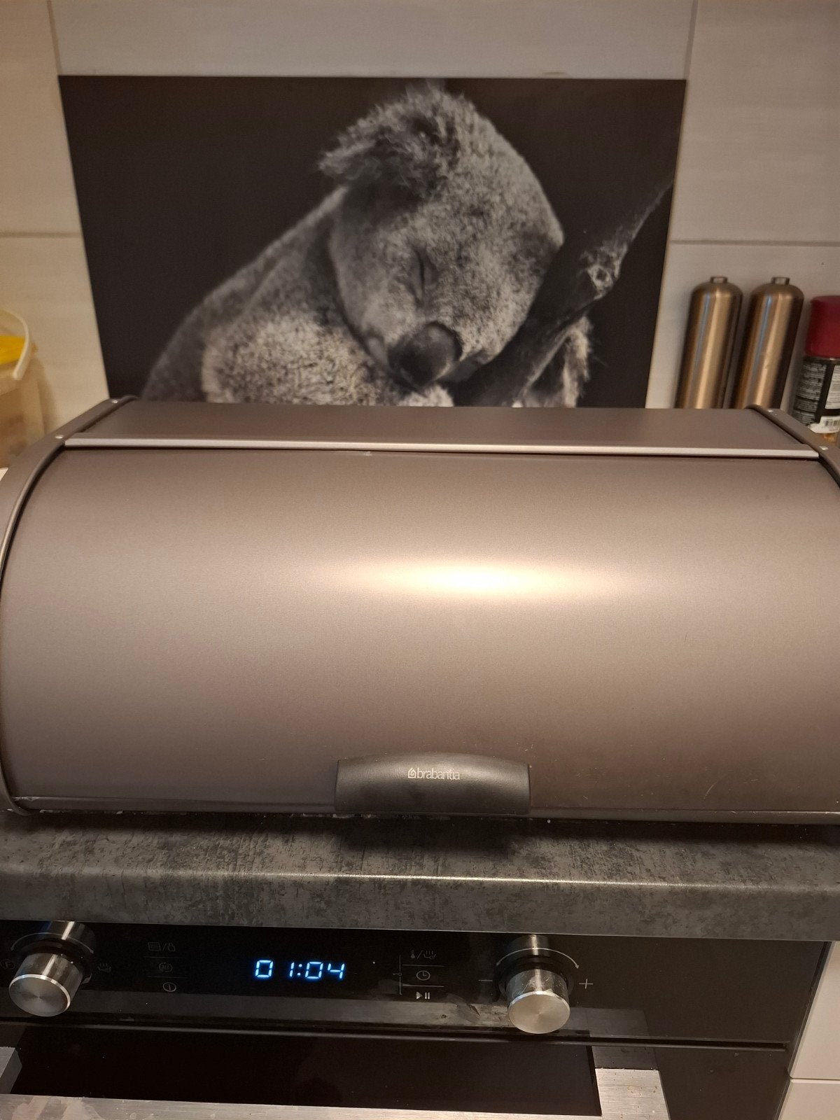 Nette Brabantia broodtrommel, Ophalen, Zo goed als nieuw, Broodtrommel, Grijs