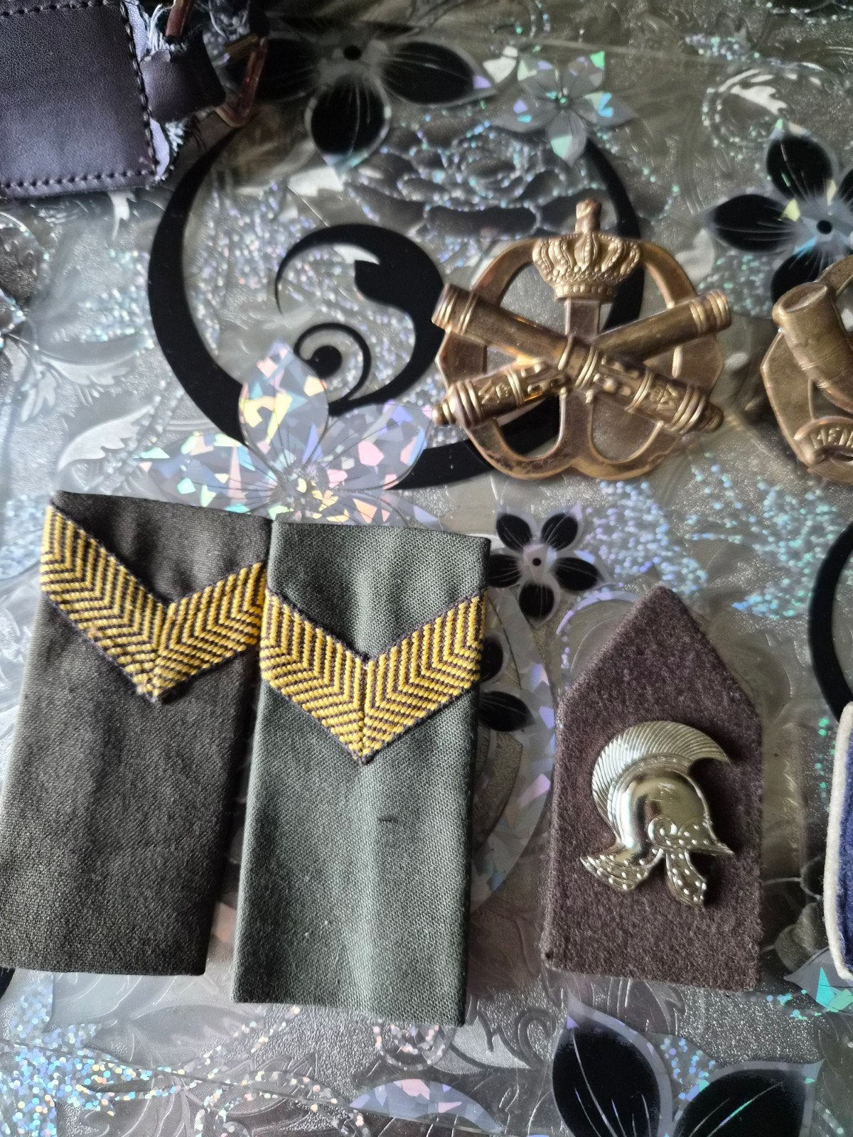 Bared embleemen, Ophalen of Verzenden, Landmacht, Nederland, Embleem of Badge