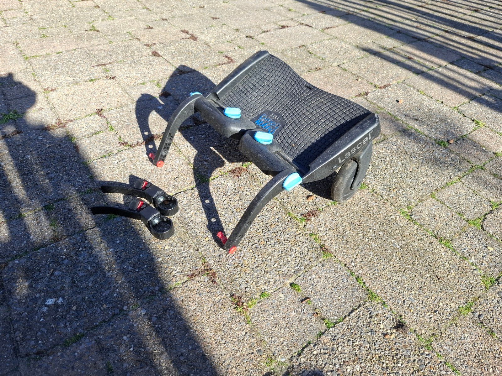Mooie voetenplankje kinderwagen