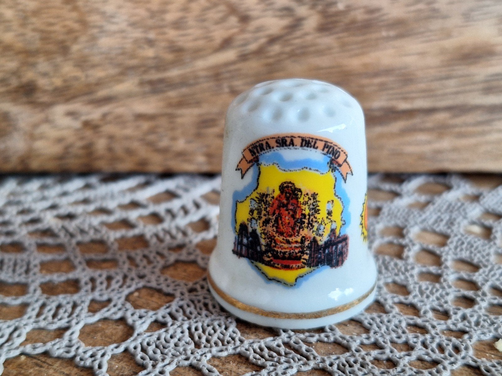 Vingerhoedje Gran Canaria - Souvenir RDO. TEROR, Verzamelen, Ophalen of Verzenden, Zo goed als nieuw, Porselein, Buitenland