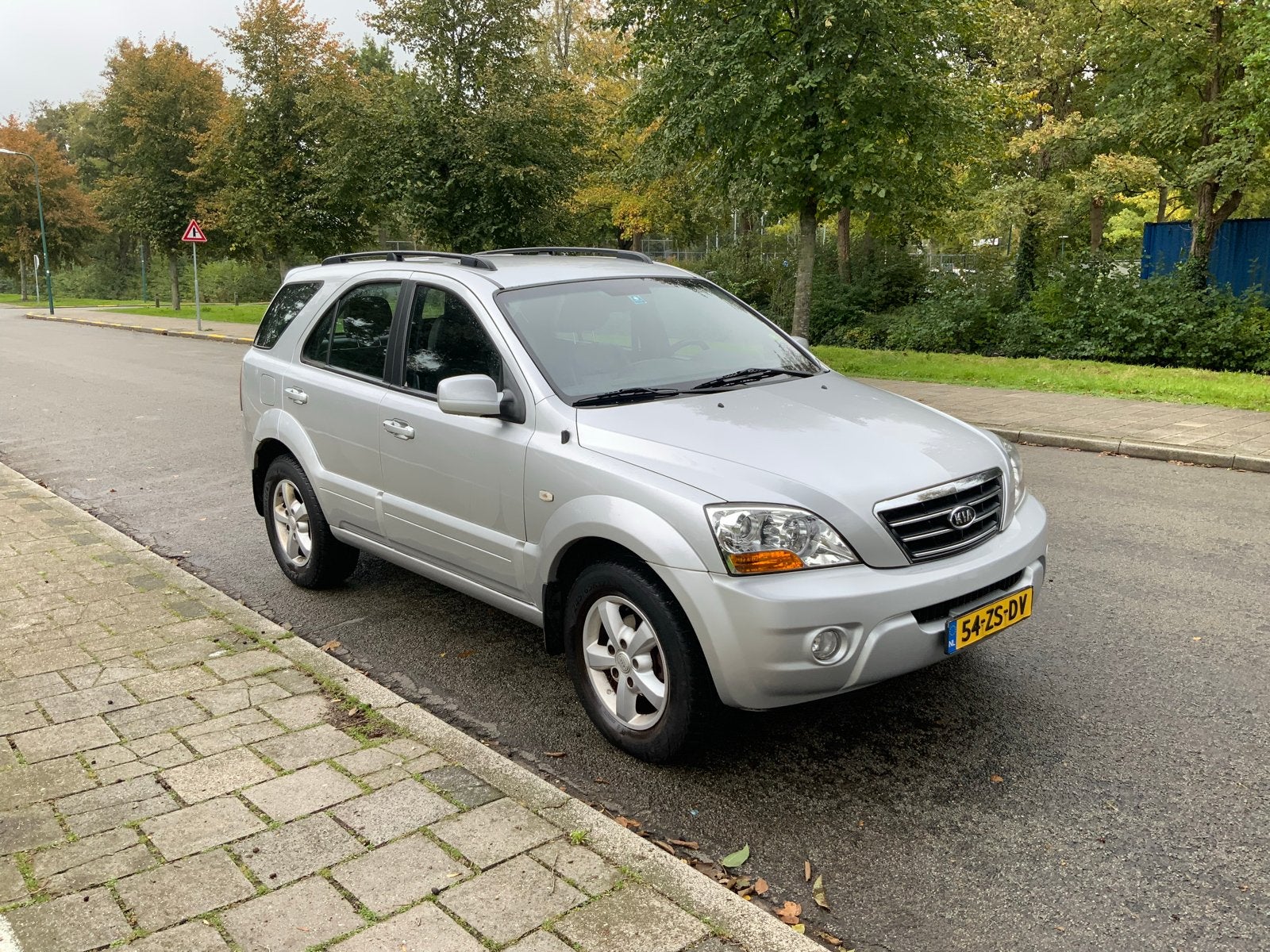 Kia Sorento 3.3 V6 AUT 2008 Grijs, Auto's, Automaat, 3500 kg, 750 kg, 1886 kg
