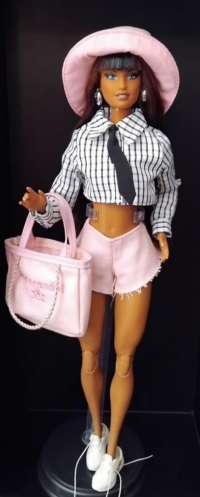 Barbie Basics you Create Lara, Verzamelen, Poppen, Ophalen of Verzenden