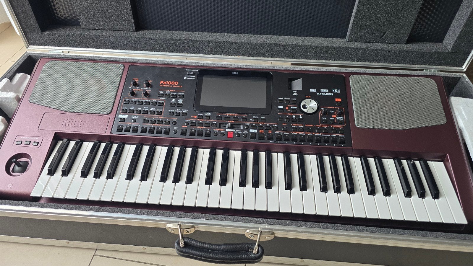 Korg Pa1000 Professional  koffer Afghaanse, Iran  Rhythmi, 61 toetsen, Korg, Midi-aansluiting, Ophalen of Verzenden
